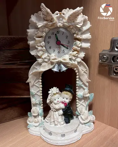Rent Props: Table Clock